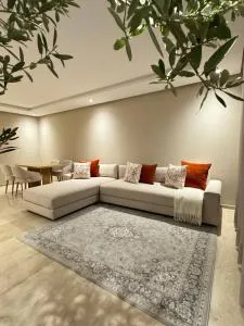 Minimalist Escape - Between Rabat Agdal Station & Corniche - Gare de Rabat-Aguedal