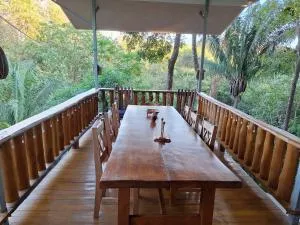 Eco-Turismo Guayacanes - Primavera