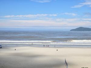 APT 401 Frente Mar Roda Gigante 3 quartos