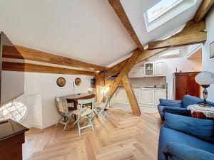 Appartement Atypique cœur de ville -AC-