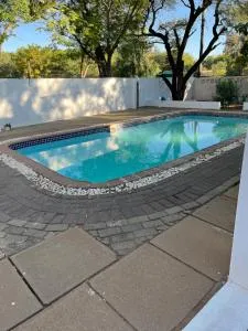 The Vibe - Private Rooms With Shared Bath - Tlokweng