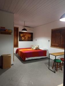 Apartamento Charmoso - Localização Privilegiada Enfrente Aeroporto - Perto de tudo - 2 minutos orla mar - Ar Cond, Frigobar, Tv 50, WIFI