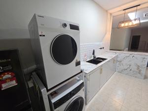 2nd floor of a Bunglow House at Nong Chik, JB
