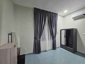 2nd floor of a Bunglow House at Nong Chik, JB
