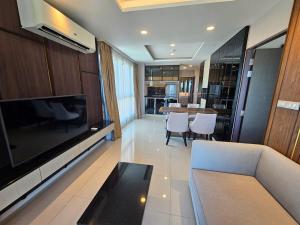 2-Bedrooms Seaview Suite in Surin Beach