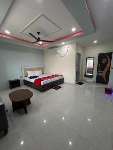 Prantik Hotel And Resorts