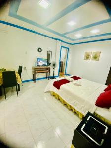 Lens Staycation 1-BDR-BR-KTCHN in PANABO