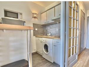 Studio avec terrasse-loggia Vue mer