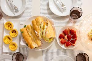 Bluebird Nest,서울 중심가,내집처럼 지내는 감성가득 3룸 아파트,무료주차,지하철6분,종로,인사동,청계천,명동