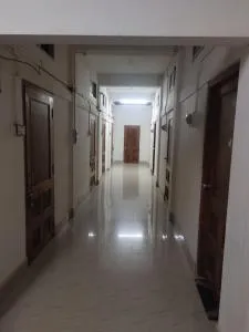 Hailakandi lodge - 斯里曼加尔乌帕齐拉