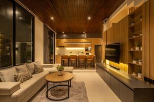 Private Villa Ayra 9C By OriVista 10min to Melasti Beach