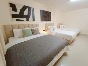 Not Flooded, Butter House 12PAX 10Mins to Lee Garden ที่พักติดเซ็นทรัล