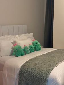 King Size 3-Bedroom in Uptown Parksuites BGC