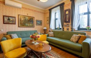 2 Bedroom Amazing Home In Draz