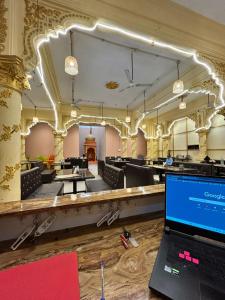 Hotel Mahakal Ramashray