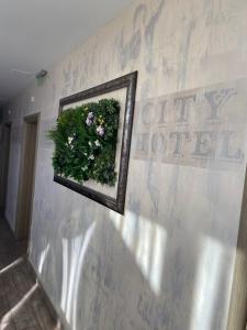 City Hotel