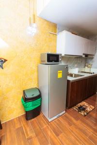 City of Dreams Luxury Makati 5637 Swim Gym Netflix Superfast Surfing