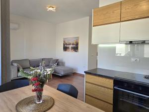 Sunny Beach Apartments 202