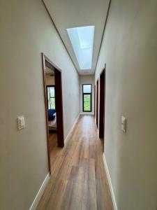 Mansão Luxuosa em Condominio