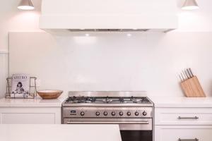 Summer Breeze Lake House