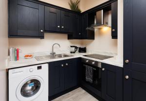 Upper Eastside - King bed & Free bikes