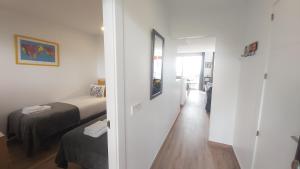 Interpares Swimmingpool by Del Parque Flats