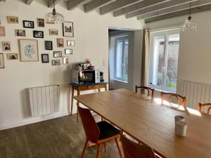 Longère cœur de village proche des plages