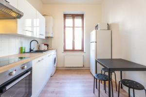 Appartements Magnifique appartement 6Pers Stationnement Gratuit Centre 1 : photos des chambres