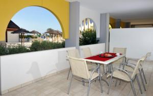 Marine escape studio - seaside tranquility