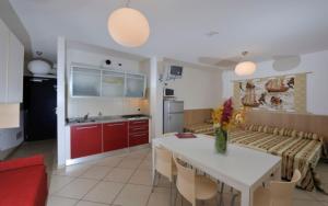 Marine escape studio - seaside tranquility