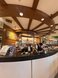 Cozy Laura at ACE Plaza