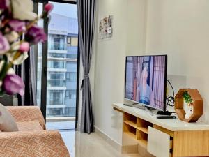 Nhà Bơ HomeStay & Apartment