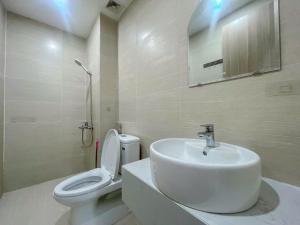 Nhà Bơ HomeStay & Apartment