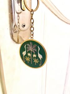 Dada Suites De Luxe Ocean View your Tropical Paradise with Breakfast Included