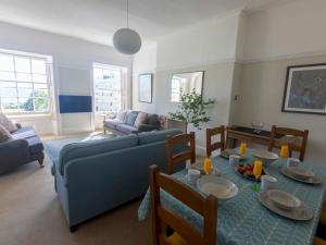 Pass the Keys Elegant historic sea view apartment