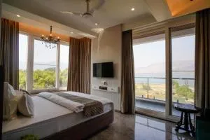 VIRASAT RESORT - Shirwal