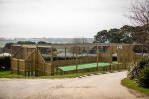 The Vacation, Cozy Static Caravan in Newquay