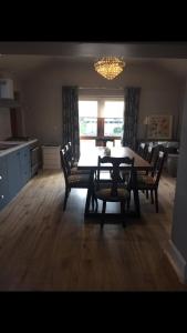 Studio Apartment sleeps up to 4 guests in Kinvara