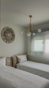 Ipanema, Calanova Golf and Sea View, Luxury 2 Bed Garden Apt, La Cala, Malaga