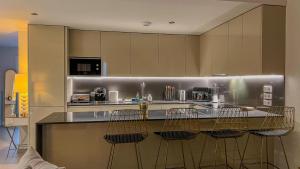 Ipanema, Calanova Golf and Sea View, Luxury 2 Bed Garden Apt, La Cala, Malaga