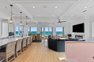 The Lazy Fish - Viviana #3