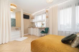 Gold Apartments Jacuzzi Room