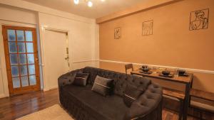 Modern apartment near London bridge