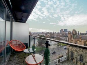 Metropolitan St Andrews Cathedral View - Pass the Keys