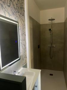 B&B / Chambres d'hotes Casa Miasto - Chambres d'hotes & Spa : Chambre Double avec Salle de Bains Privative