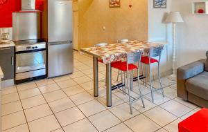 Appartements Beautiful Apartment In La Bourboule : photos des chambres