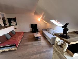 Appartements Studio 4 voyageurs quelques minutes de Disneyland Paris parking prive gratuit : photos des chambres