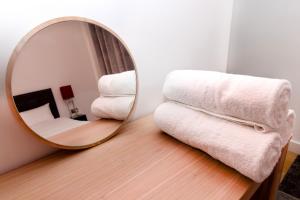 Peninsula Life- Stylish Greenwich 1bed Flat