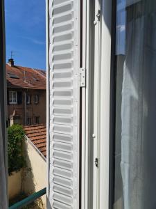 Appartements Art Nouveau & Nancy Thermal - Appartement F2 paisible de qualite : photos des chambres