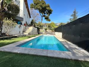 Superbe villa avec piscine